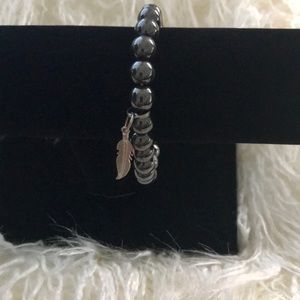 Hematite beaded stretchy bracelet